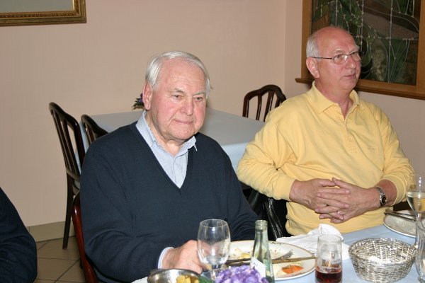 x8786.jpg